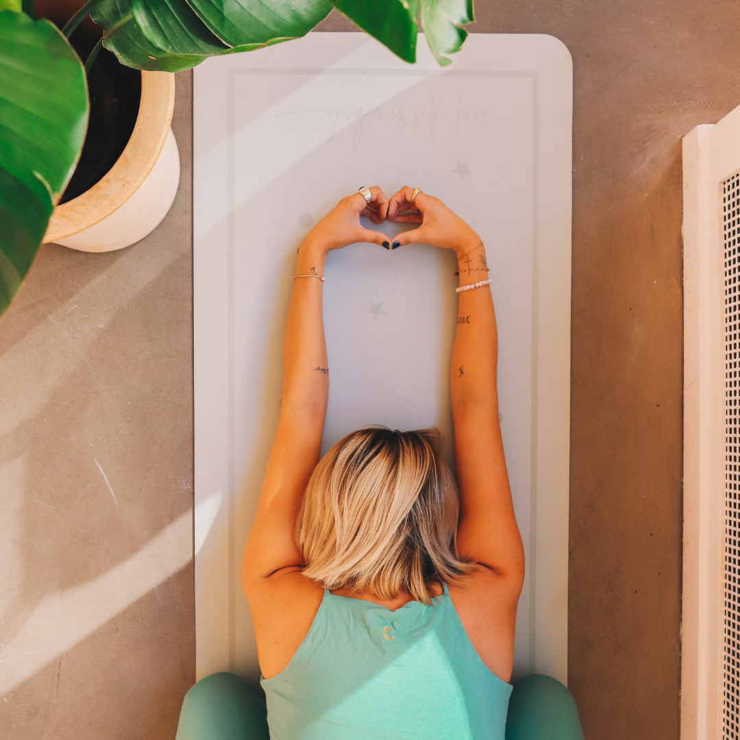 Super grip yoga mat sales