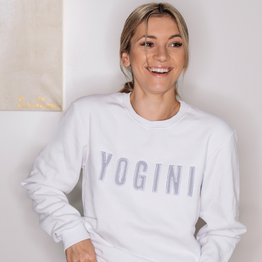 Yogini embroidered sweatshirt White// Grey